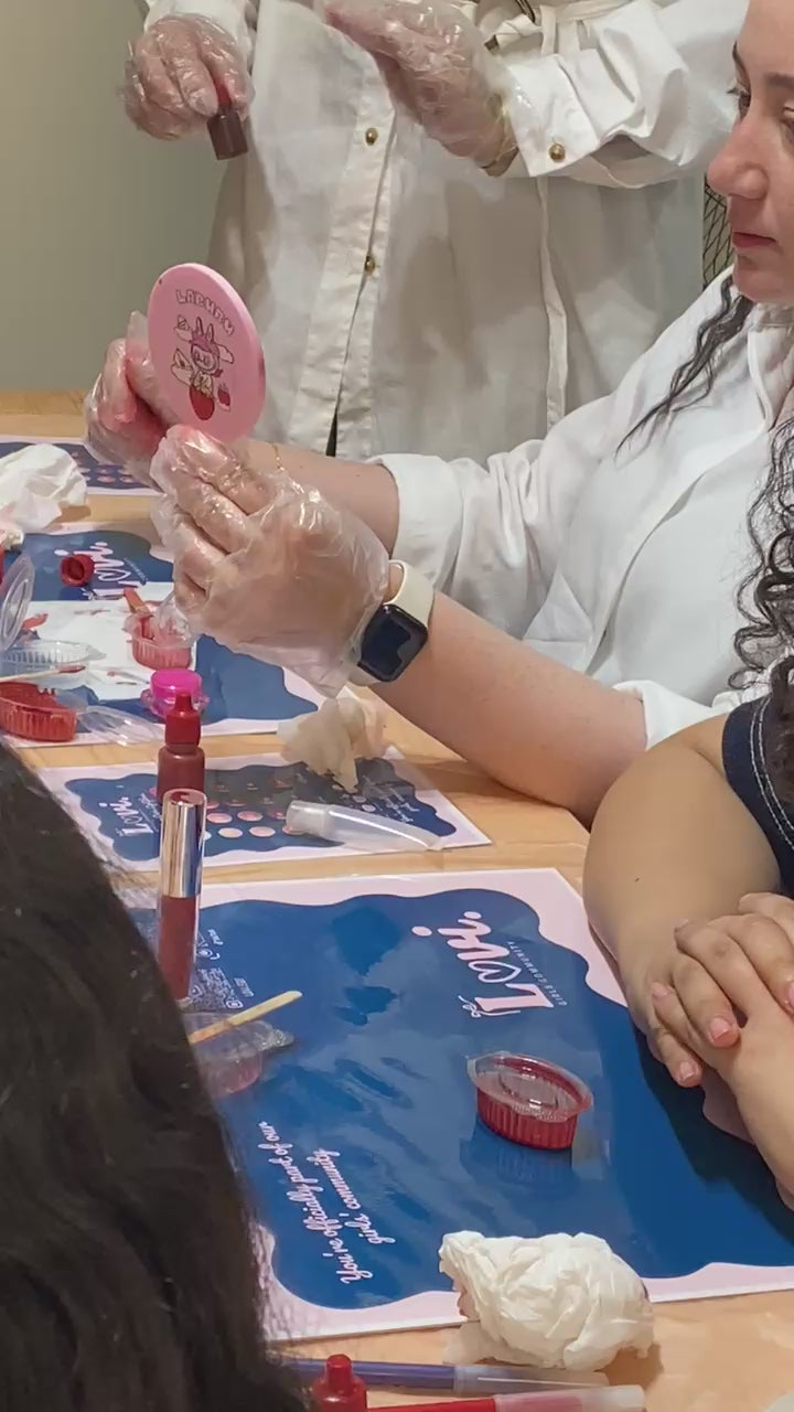 Lip gloss making